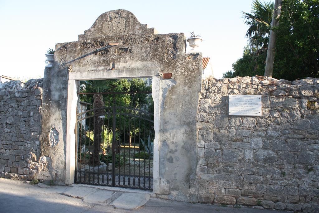 Apartment Tomas Kastela Bilik gambar